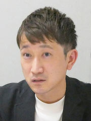 山根 史太郎様