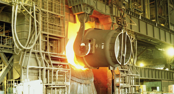 神戸製鋼のものづくり・品質へのこだわりを武器に、幅広い業種をサポート
